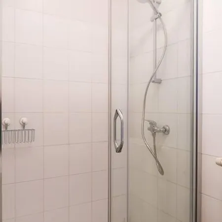 1 Bedroom Apartment In Liege Center - 1St Floor Exterior photo