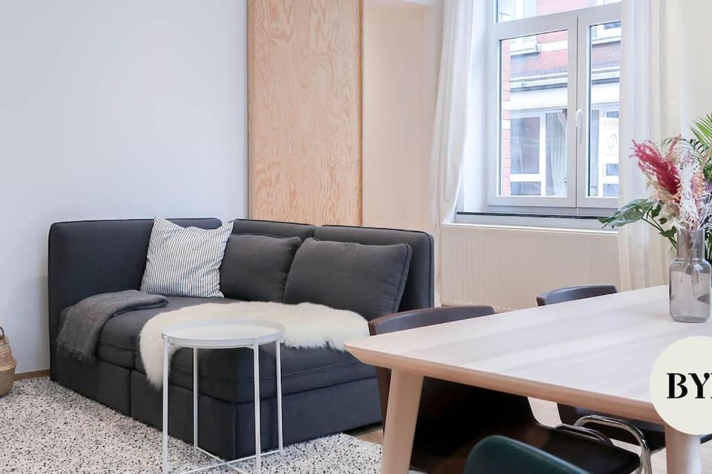 1 Bedroom In Center - 1st Floor *
